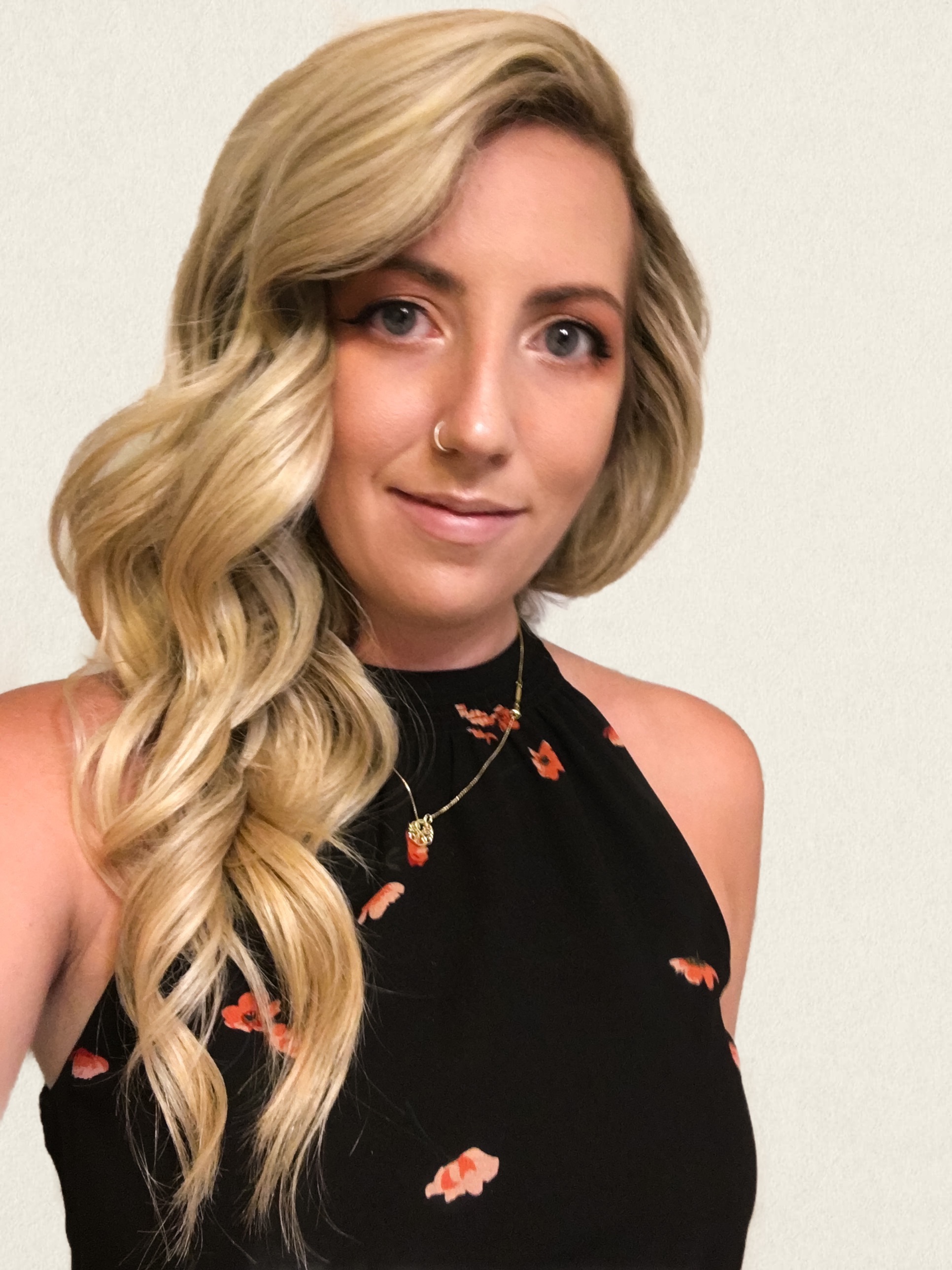 Cassie Downton is a Search Engine Optimizer (SEO) for Marie Haynes Consulting, based out of Ottawa, Canada.